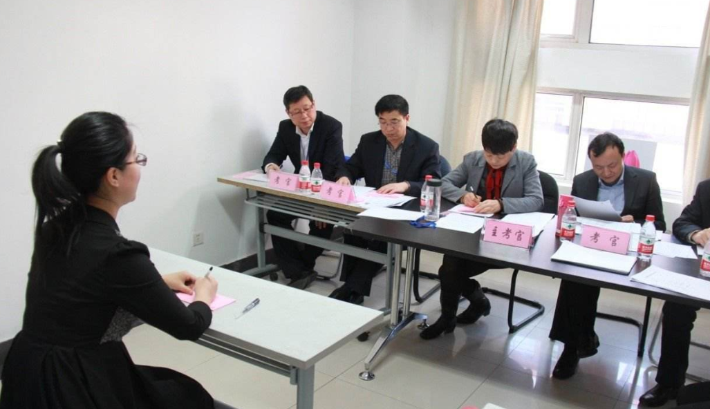 应届生|铁饭碗“春招”将开始，应届生优势大，考生们需知晓