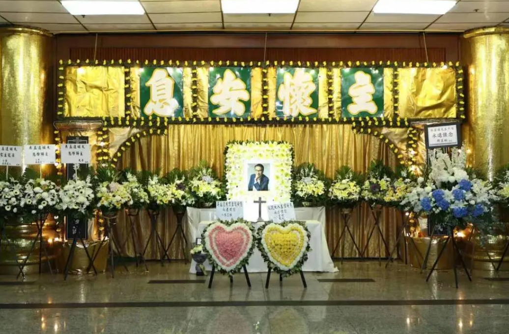 周星驰|长达20年的误解，吴孟达去世后，周星驰用10分钟做出了回应