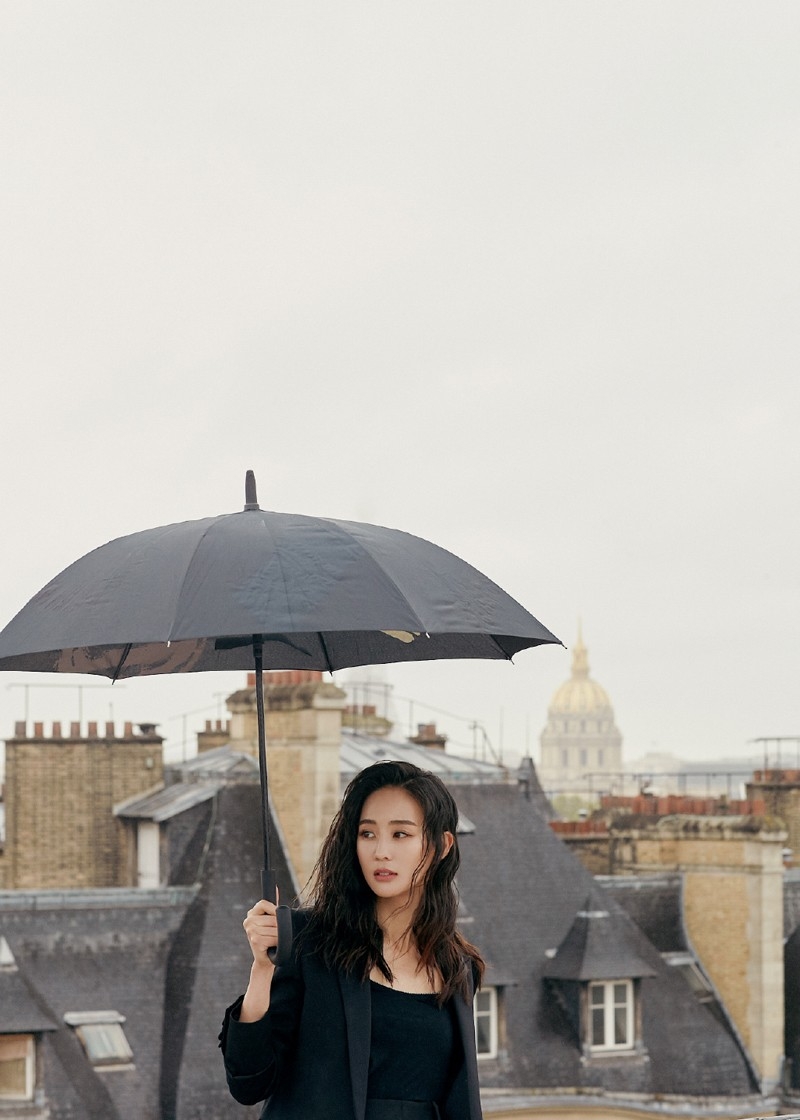 街拍|帅气御姐张钧甯迷人风情街拍