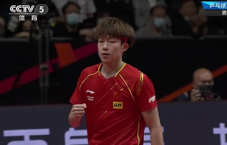 马龙|马龙3-1击败00后世界冠军，斩获男单铜牌；王艺迪斩获女单铜牌