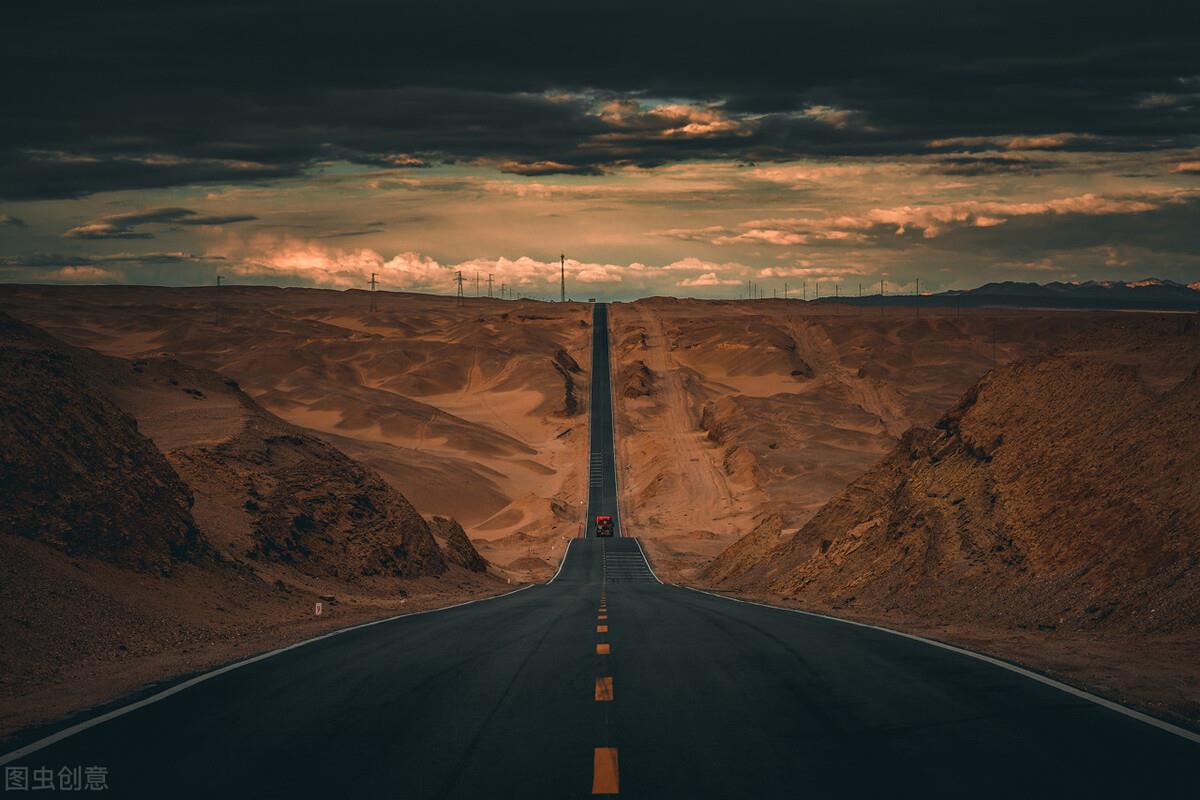 |职场中，夸奖你不一定是肯定你，也许是害你，要警惕