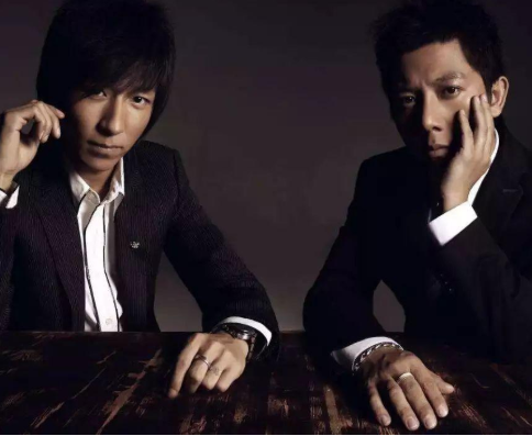 胡海泉|胡海泉隐藏多年的妻子，原来是她，网友：比白百何还要漂亮