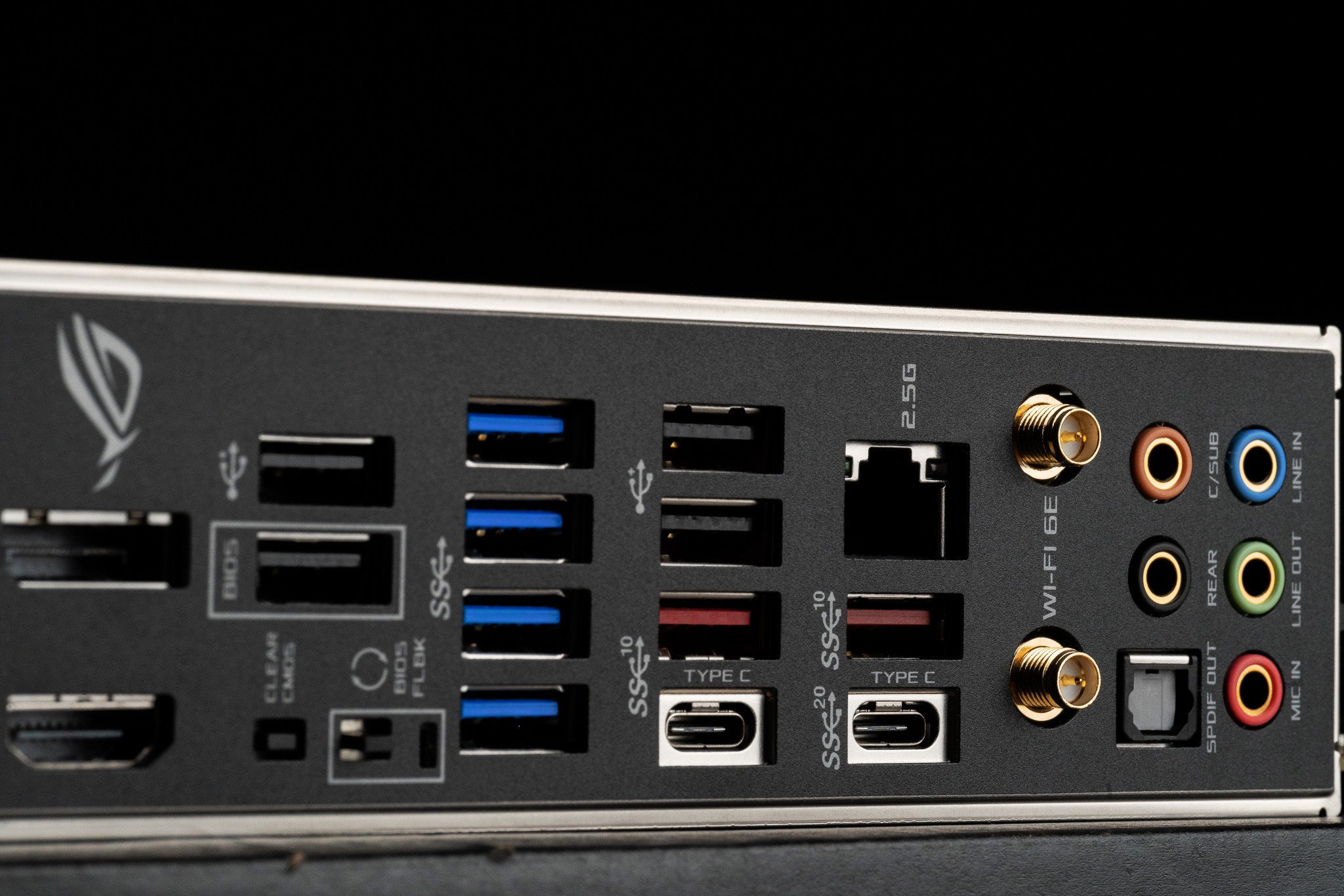 荣耀|12代酷睿i9+ROG顶级主板!这样的组合你爱了吗?