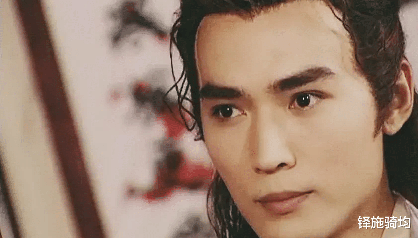 焦恩俊|有一次焦恩俊在拍摄《宝莲灯》时，突然接到了妻子的电话，妻子：我们离婚吧