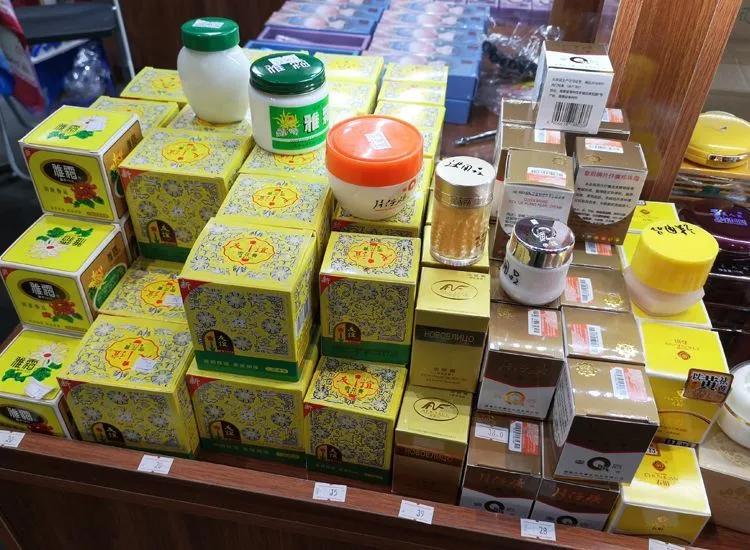 护肤品 中年人，你还记得那些年，用过的老牌国货护肤品吗？满满都是回忆