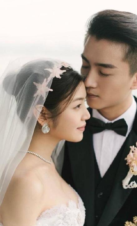 天亮了|陈妍希零点发博为陈晓庆生：结婚5年，他们的婚姻好着呢