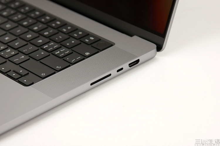 RTX2060|用过MacBook Pro后，我们体会到了苹果的\可怕\