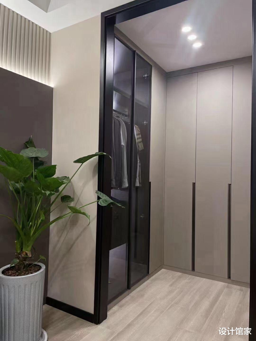 90后夫妻断舍离打造146㎡三居室,低调奢华,每1㎡都让人怦然心动