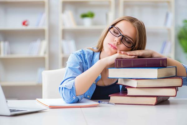 漫说健康|午睡与寿命有关？提醒：午睡误区别轻易踩，若能避开，身体会受益