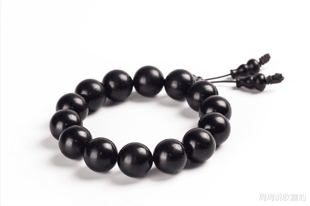 小叶紫檀|小叶紫檀手串的好坏，从哪几个方面去判断？