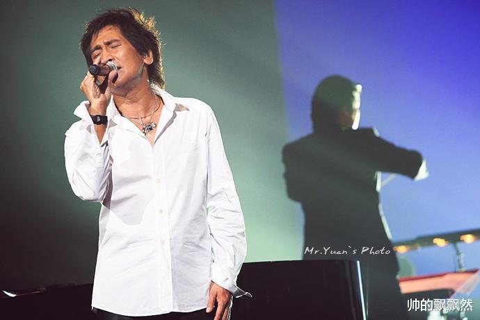 齐秦|频频走穴捞金的齐秦“跌下神坛”：时势造英雄，也毁英雄