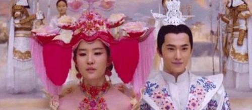 舒畅|“明明颜值高，却驾驭不了古装”的明星，舒畅的天山童姥真的雷人