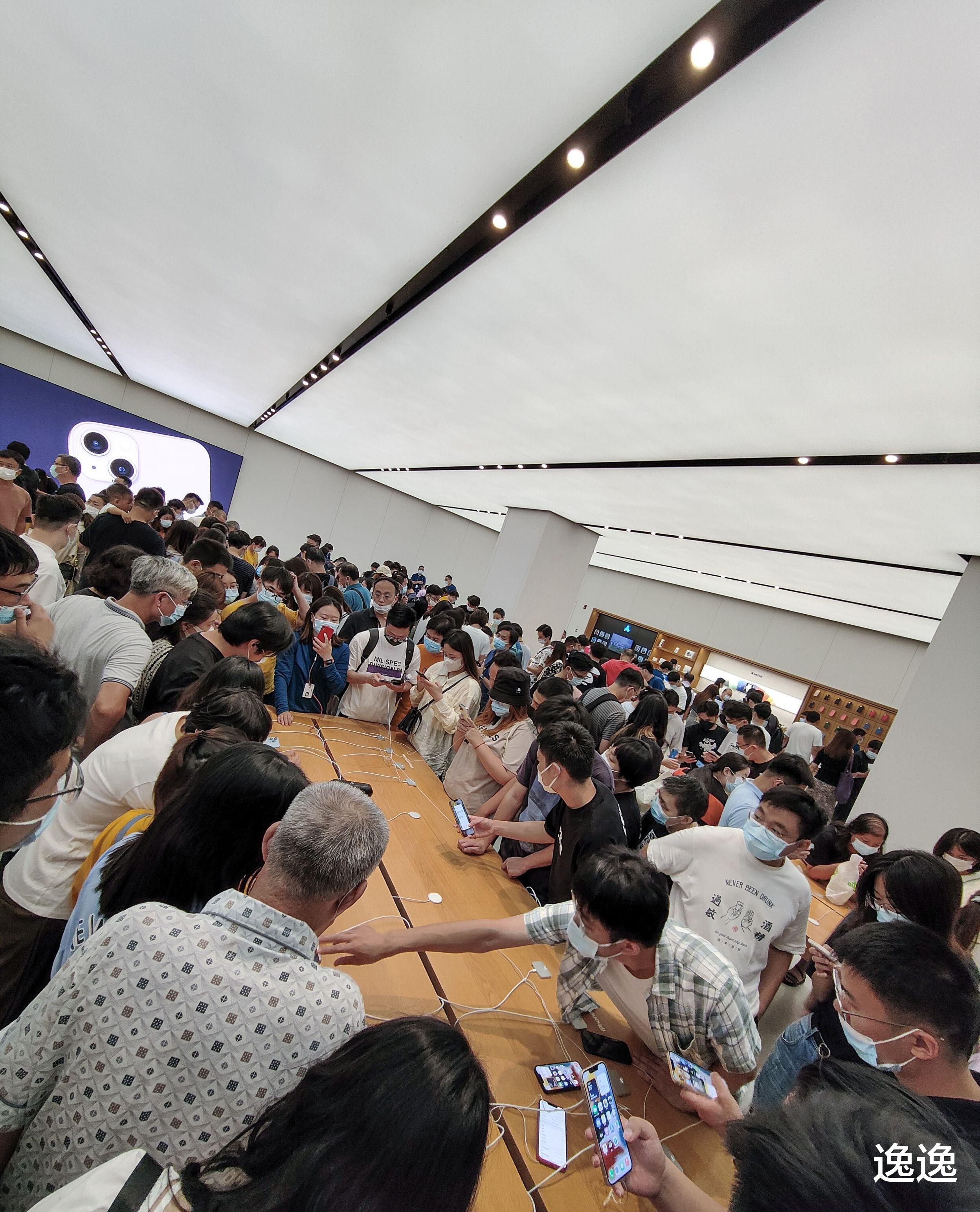 苹果|魔都五角场苹果零售店体验iphone13系列游记