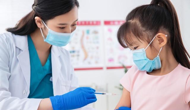 胡思乱想是我的作风 从质疑到信赖，伊朗买了1.29亿剂中国疫苗，对华合作不吃亏