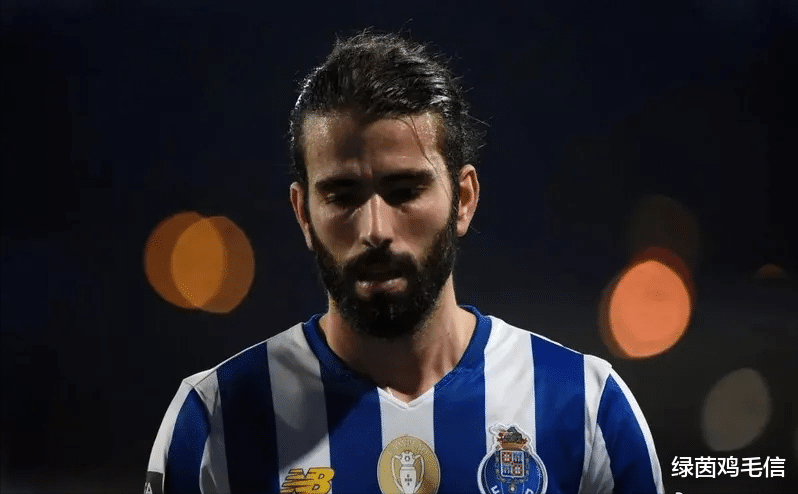 C羅|穆里尼奧欽點(diǎn)羞辱C羅之人，還不小心手滑點(diǎn)贊，補(bǔ)強(qiáng)誰先來就是誰