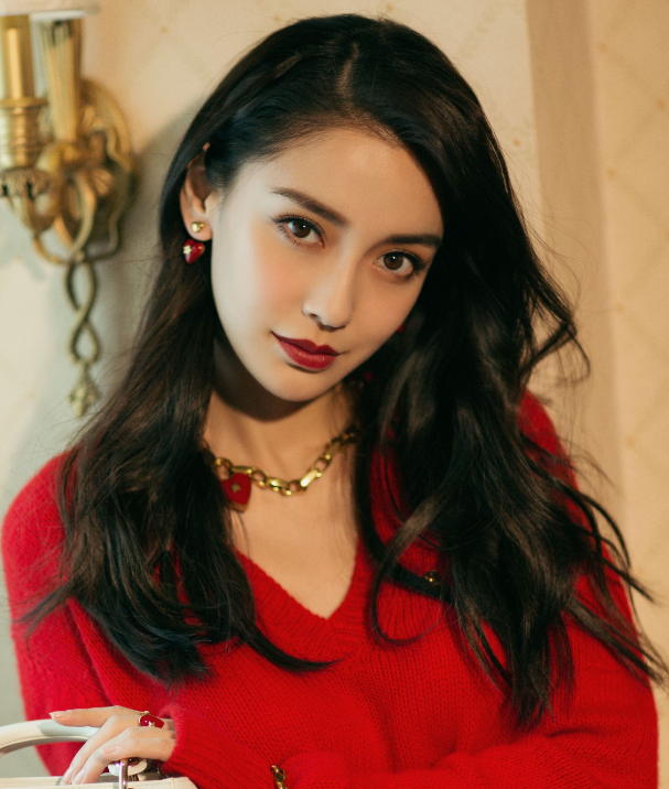 Angelababy|不借位，吻到变形！“吻戏专业户”杨颖，从陈赫吻到钟汉良！