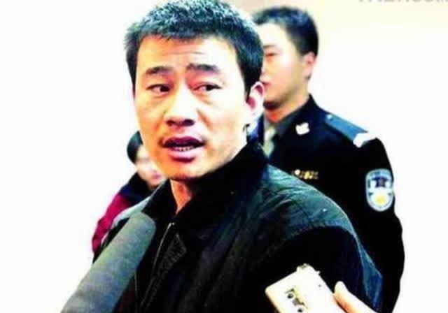 他15岁北漂,靠捡破烂30岁坐拥资产千万,“哄骗”3女子为其生6子