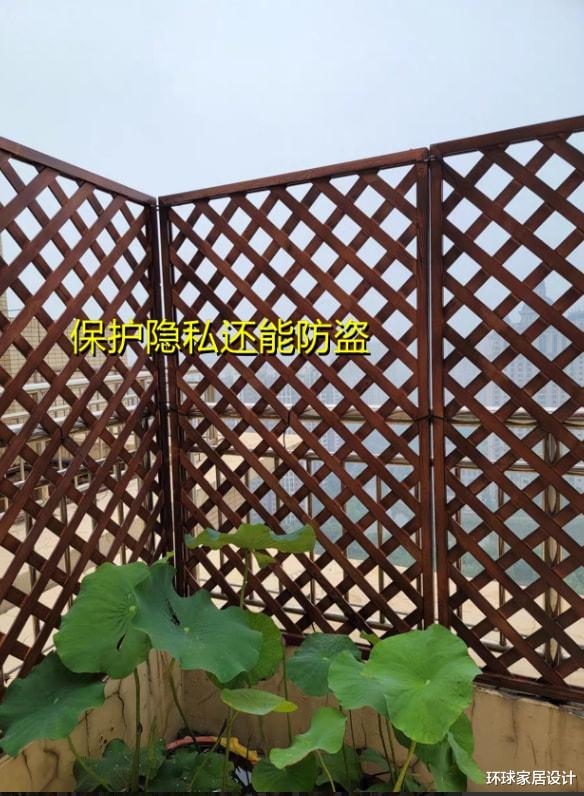 阳台不让封就这么去装，有质感不违建，平时养花纳凉好不悠闲！