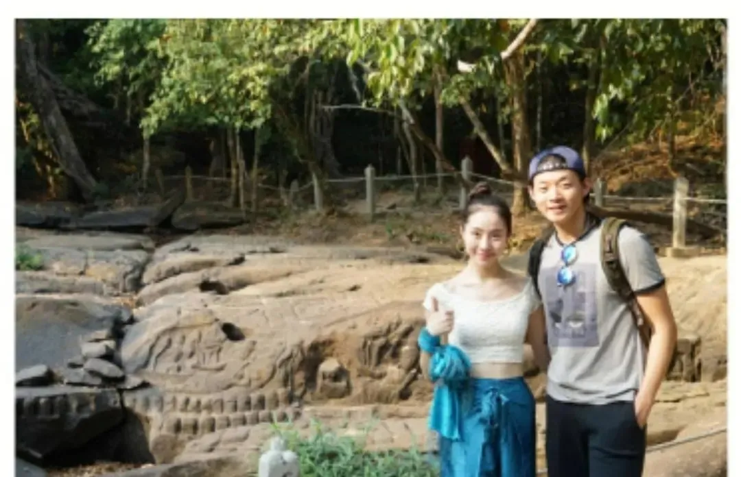 江晓夏夏|霍尊发文告别演艺圈，他们两败俱伤的爱情到底错在哪里？