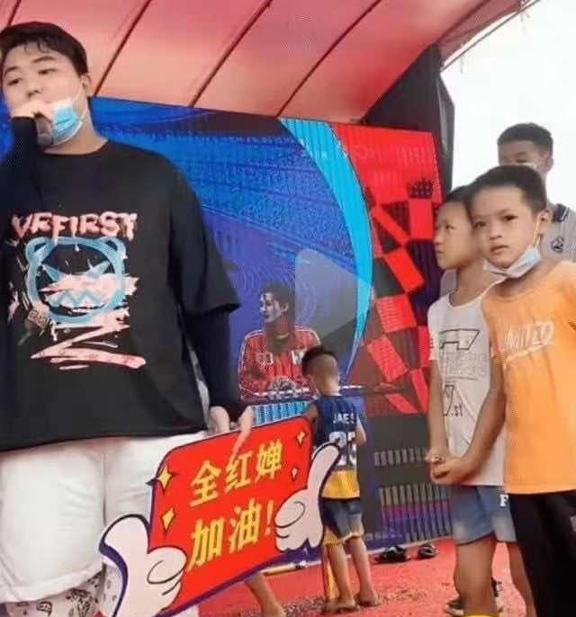 晓雪思考|全红婵大哥才是耿直男孩,不让我看妹妹比赛,这份菜我炒不下去了