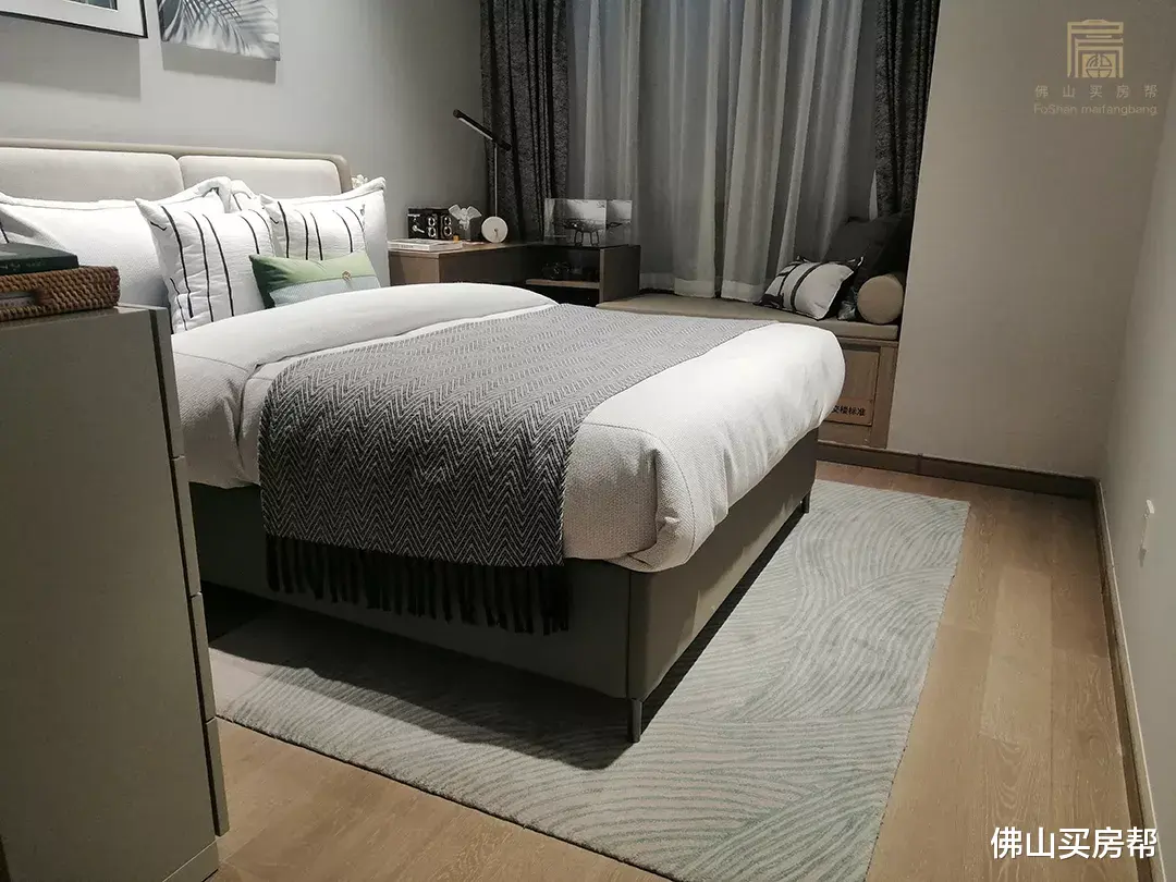 狮山|19xxx元/㎡起！千灯湖中轴这个盘凭什么引起了地产朋友的注意？