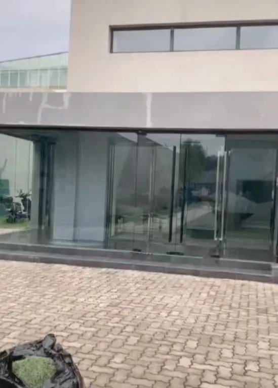 你再温柔些|吴亦凡公司离职人员揭秘吴母子真面目：闻所未闻