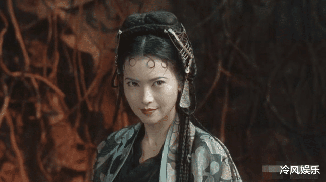 蓝洁瑛|墓碑被污损墓地污迹斑斑，死后也不得安宁的蓝洁瑛，到底得罪了谁