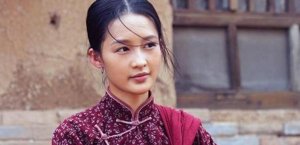 酒吧|《白鹿原》：耗资2.3亿，播出一集就被下架，复播却依旧成为经典