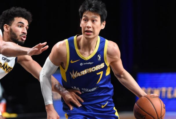 林书豪|国内球员谁有实力征战NBA？林书豪说出3个名字，并无周琦