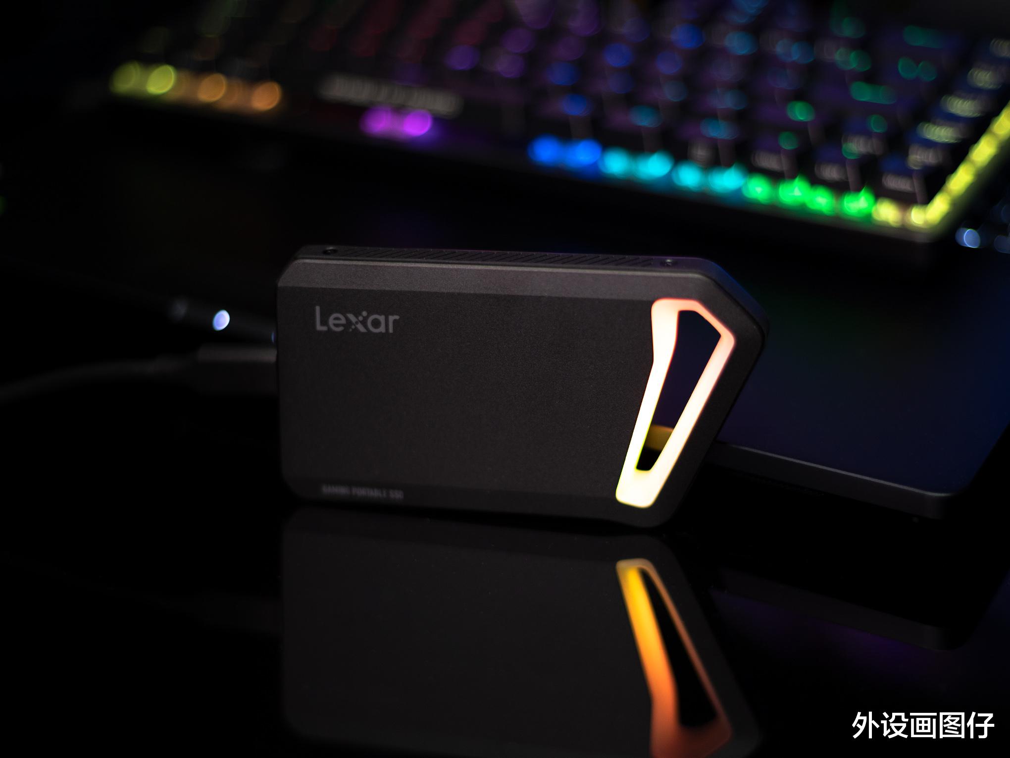 |移动固态硬盘也有rgb？雷克沙光速玩家游戏PSSD体验