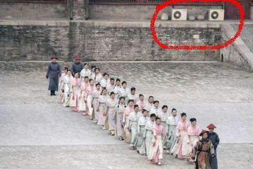 穿帮镜头|盘点最侮辱智商的五大穿帮镜头，特别是第三个，导演到底怎么想的