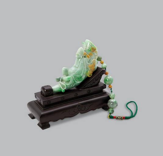 鼻烟壶|别戴大金项链子了，中国男人传统的几大首饰是这些！