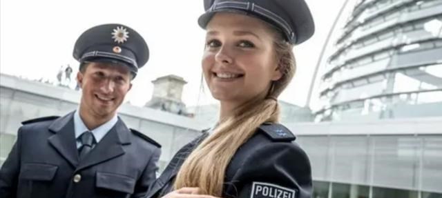 看起來很酷的德國警察-圖7