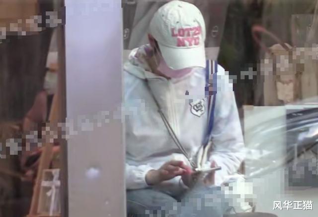 风华正猫|陈法蓉与洪欣相约一起出行，低调打扮接地气，四位美女闺蜜合作综艺