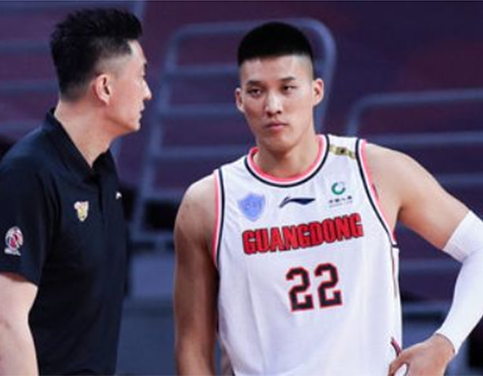 广东男篮|明智之举！广东拒绝再输将暂弃两将，为争冠四大替补有离别风险