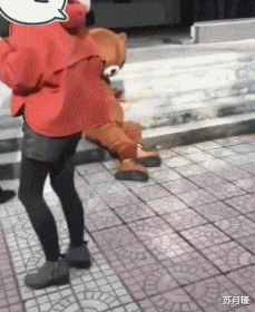 苏月瑾|“漂亮的老板娘亲自下面给客人吃,生意不好都天理难容!”