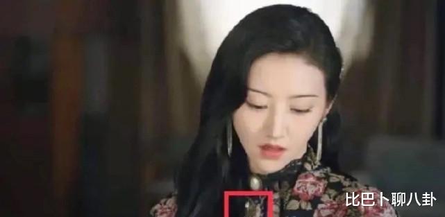 甄嬛|剧组太穷导演拉妻儿客串，衣服坏了将就用，终成21年爆款