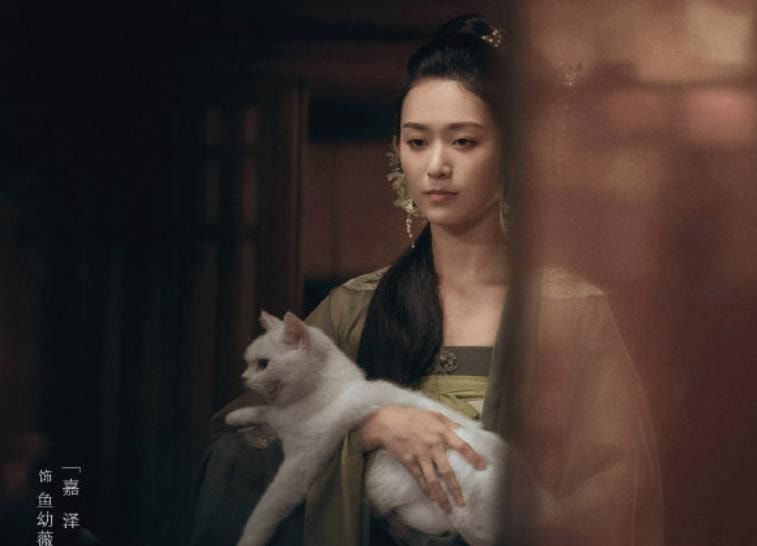 电视剧|6天6.38亿播放！被“骂惨”的张若昀，为何能赢过赵丽颖王一博？