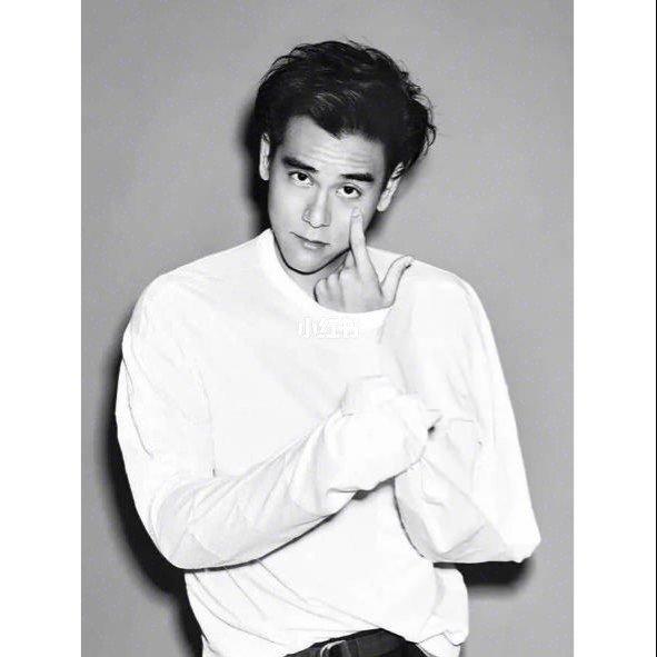 彭于晏|彭于晏唐禹哲出柜将官宣？最近娱乐圈大瓜一个接一个吃到吐......