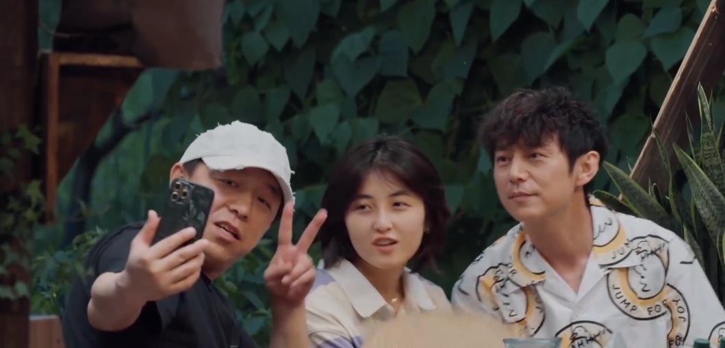 墨墨小午|《向往5》带任务来的黄渤，白忙活了