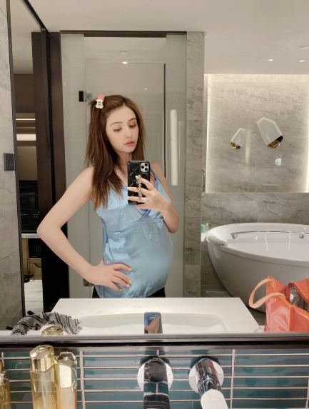 林峰|好男人！姜潮公开大宝大名并让麦迪娜给二宝取名，曾同意二胎跟妈妈姓