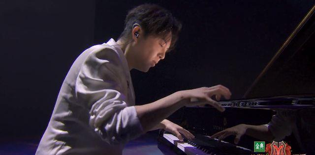 哥哥|《哥哥》三公分组，人气差距明显，导致投票结果