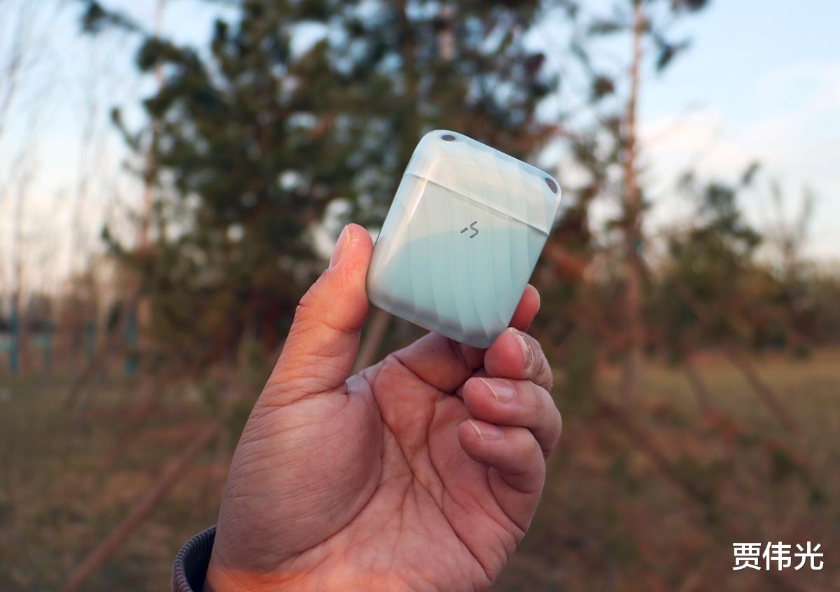 藍牙耳機|入手體驗哈氪零度藍牙耳機，冰晶外觀引人注目、千元以內顏值巔峰