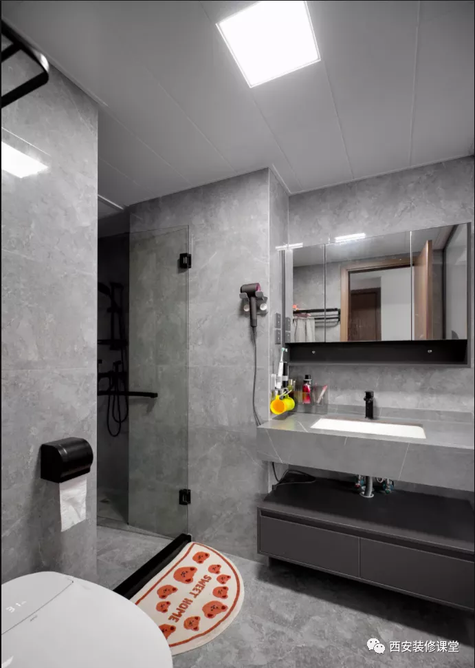 140㎡横厅大飘窗，三代同堂之家