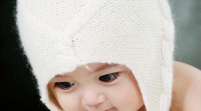 殷灿辉说情感|网络上的“智商税”，吃葡萄真的能让宝宝眼睛变大吗？揭晓谜题