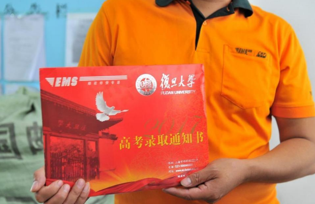 家有二宝育儿|2021高考进入录取阶段，为何有考生却查不到录取结果，千万别着急