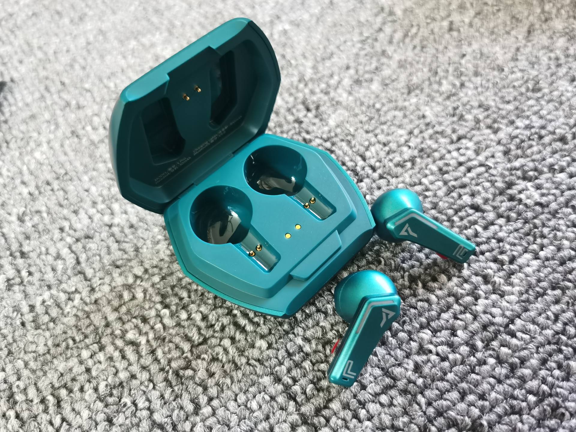 半导体|PIXAIR主控芯片无延迟，这款百元降噪蓝牙电竞耳机这么强悍？