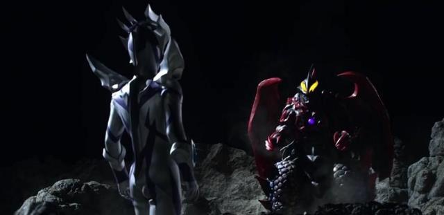 acgn漫评|特曼中那些父慈子孝的名场面，奥父三代皆如此，捷德闻名宇宙