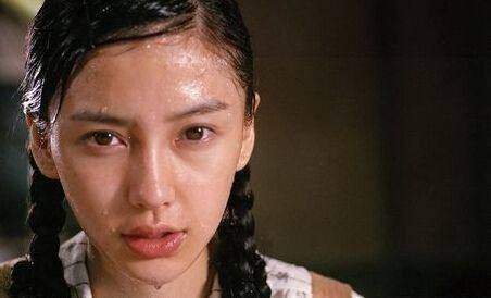 Angelababy|不借位，吻到变形！“吻戏专业户”杨颖，从陈赫吻到钟汉良！