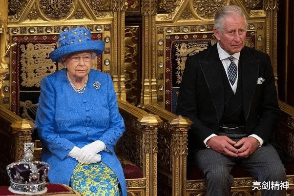 菲利普親王去世後，英國女王終於露面，向全世界宣佈一重要消息-圖3